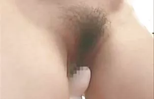 XXX नताशा ने अपना सामान उतारकर चट्टान पर चोदने की सेक्सी पिक्चर बैठ कर