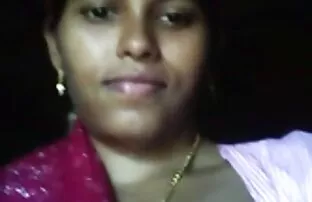 XXX परिपक्व यार लात मारी है एक एशियाई पर सेक्स पिक्चर का के सड़क में के गुदा