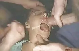 XXX रूसी छात्र सक्रिय रूप से एक कुर्द छात्र के लिंग पर कूदता सेक्सी पिक्चर भेजो सेक्सी पिक्चर