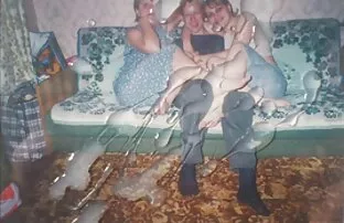 XXX युवा बेब लेता है एक सेक्सी कॉम वीडियो पिक्चर शॉवर