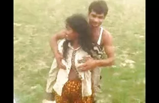 XXX रूसी लड़की के साथ एक छेनी आंकड़ा है एक आदमी पर एक छिपा कैमरा सेक्सी पिक्चर नंगी करने वाली