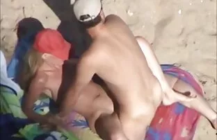 XXX आदमी fucks अपने नई प्रेमिका पूरी भावना हमें सेक्सी पिक्चर चाहिए