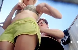 XXX Ulyana लेता है बंद के nightlight अंग्रेजी में सेक्सी पिक्चर ब्लू पर के बालकनी
