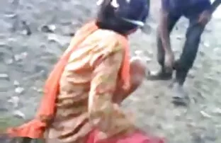 XXX रसदार सुनहरे इंग्लिश पिक्चर बीपी सेक्स बालों वाली भून उसके योनि के साथ एक कम्पन या उत्तेजना यन्त्र